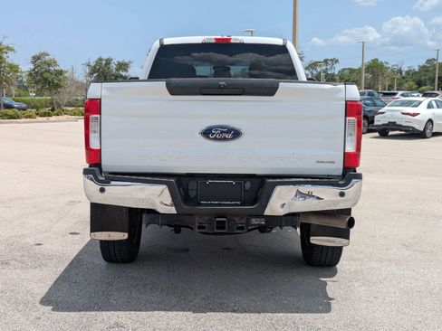 Used 2019 Ford F250 XL w/ Power Equipment Group AWD/4WD image 5