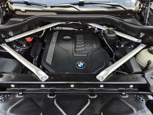 Certified 2023 BMW X5 xDrive40i AWD/4WD image 12