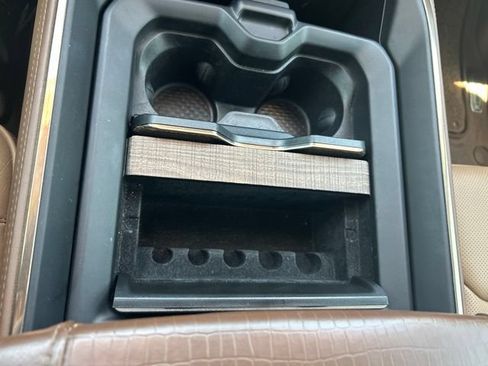 Used 2019 RAM 1500 Limited AWD/4WD image 31