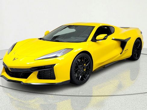Used 2026 Chevrolet Corvette Z06 RWD image 1