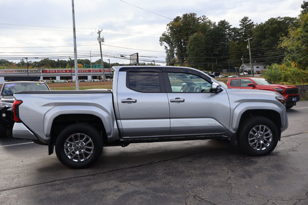 Certified 2025 Toyota Tacoma Limited AWD/4WD image 9