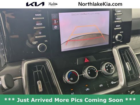 Used 2023 Kia Sorento LX image 21