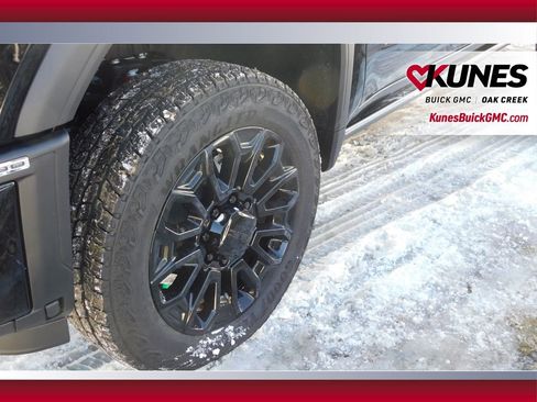 New 2026 GMC Sierra 2500 Denali w/ Denali Reserve Package image 11