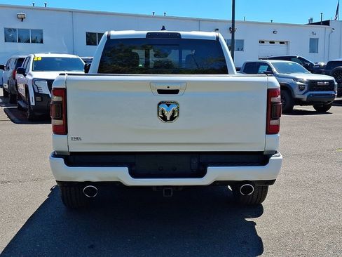 Used 2022 RAM 1500 Laramie AWD/4WD image 5