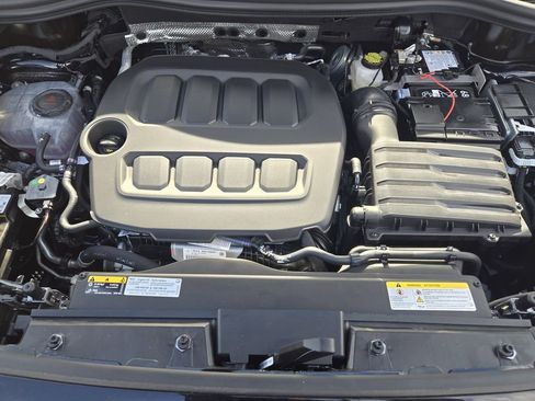 New 2026 Volkswagen Tiguan SE AWD/4WD image 24