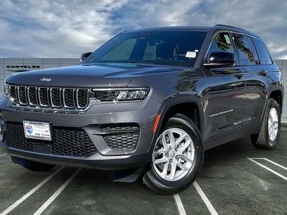 New 2026 Jeep Grand Cherokee Laredo
