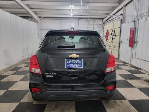 Used 2018 Chevrolet Trax LS AWD/4WD image 7