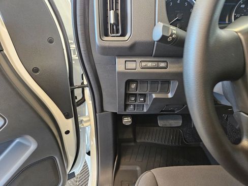 New 2026 Nissan Frontier S image 15