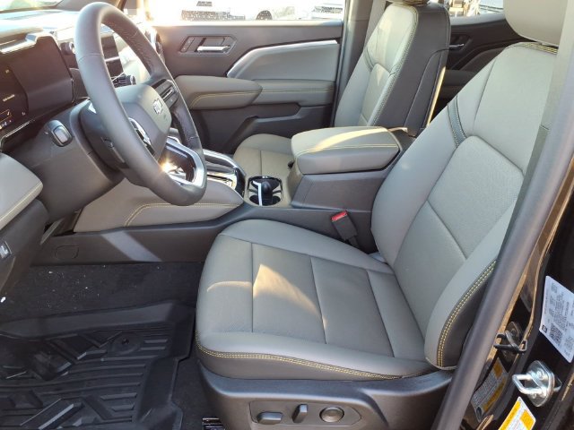 New 2026 Chevrolet Colorado ZR2 AWD/4WD image 6