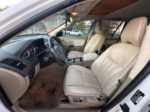 Used 2013 Volvo XC90 3.2 image 12