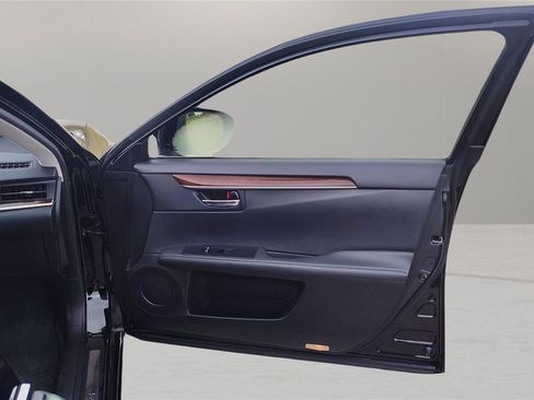 Used 2015 Lexus ES 350 image 17