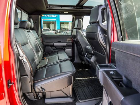 Used 2025 Ford F150 Lariat w/ Equipment Group 502A High image 21