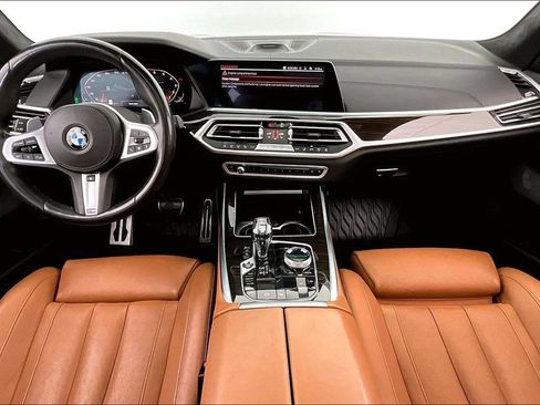 Used 2020 BMW X7 M50i w/ Dynamic Handling Package AWD/4WD image 18