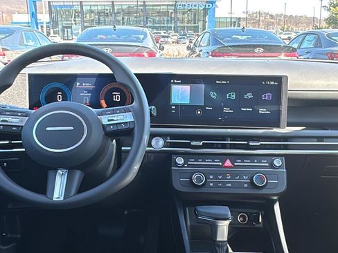 New 2026 Hyundai Tucson SE image 10