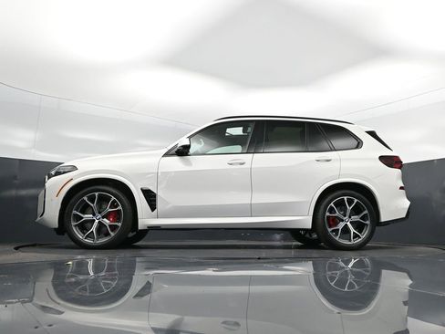 New 2026 BMW X5 xDrive40i w/ M Sport Package AWD/4WD image 39