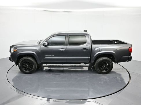 Used 2022 Toyota Tacoma SR5 image 34