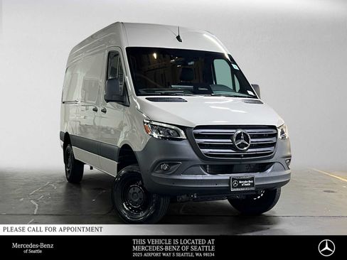 Used 2026 Mercedes-Benz Sprinter 2500 image 1