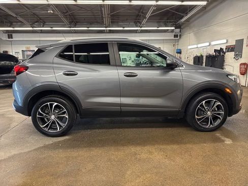 Used 2020 Buick Encore GX Select AWD/4WD image 7