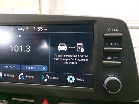 Used 2025 Hyundai Elantra Sport FWD image 23