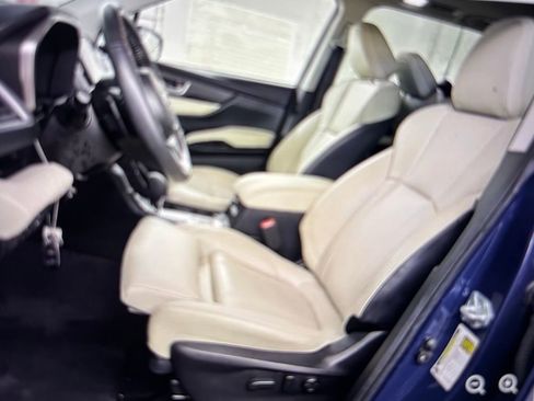 Used 2024 Subaru Ascent Limited w/ Technology Package AWD/4WD image 3