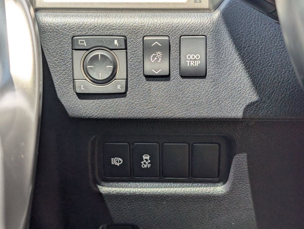 Used 2019 Lexus GX 460 Premium AWD/4WD image 32
