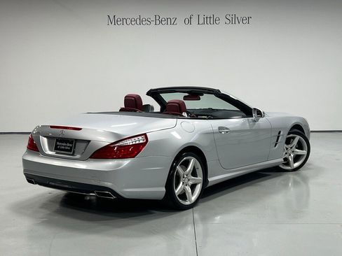 Used 2013 Mercedes-Benz SL 550 image 9