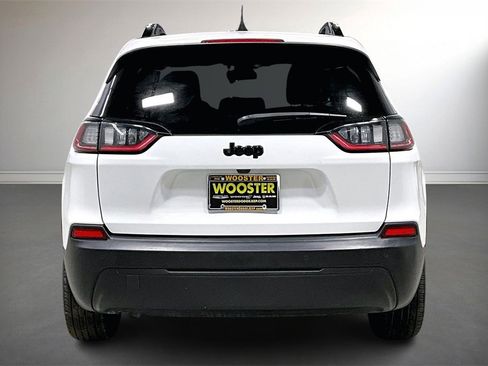 Used 2021 Jeep Cherokee Latitude Plus image 6