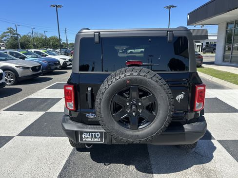 Used 2025 Ford Bronco Big Bend w/ Black Diamond Package AWD/4WD image 4