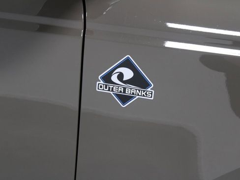 New 2025 Ford Bronco Outer Banks image 11