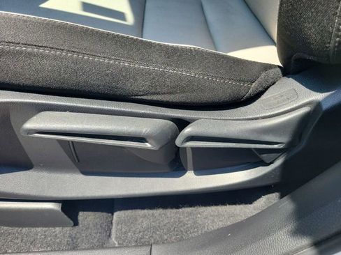 Certified 2023 Honda CR-V LX image 39