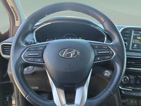 Used 2020 Hyundai Santa Fe SEL FWD image 17