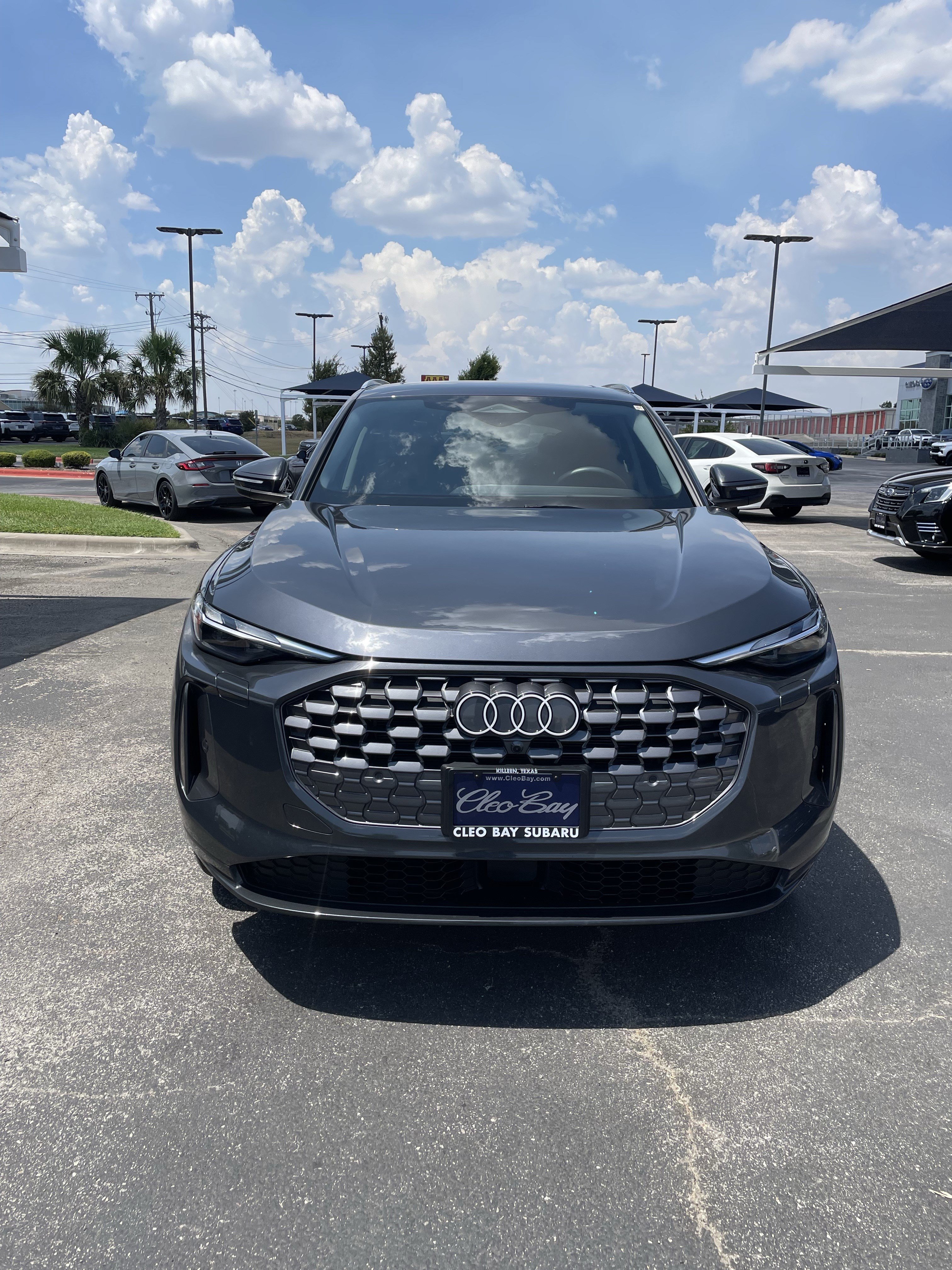 Used 2025 Audi Q5 Premium AWD/4WD image 2