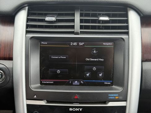 Used 2013 Ford Edge Limited AWD/4WD image 16