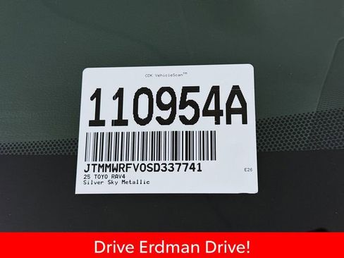 Certified 2025 Toyota RAV4 LE AWD/4WD image 30