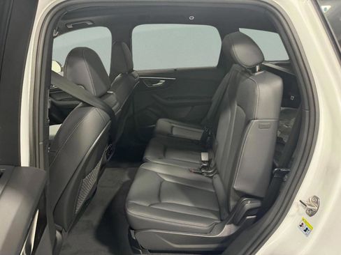 New 2026 Audi Q7 Premium Plus image 10