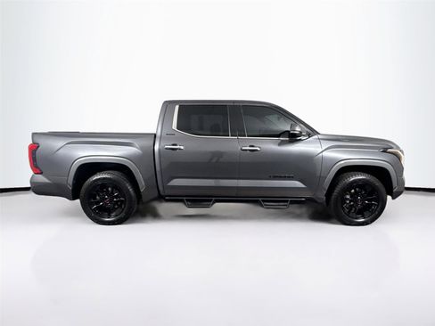 Used 2023 Toyota Tundra Limited AWD/4WD image 11