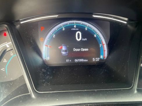 Used 2019 Honda Civic LX image 9