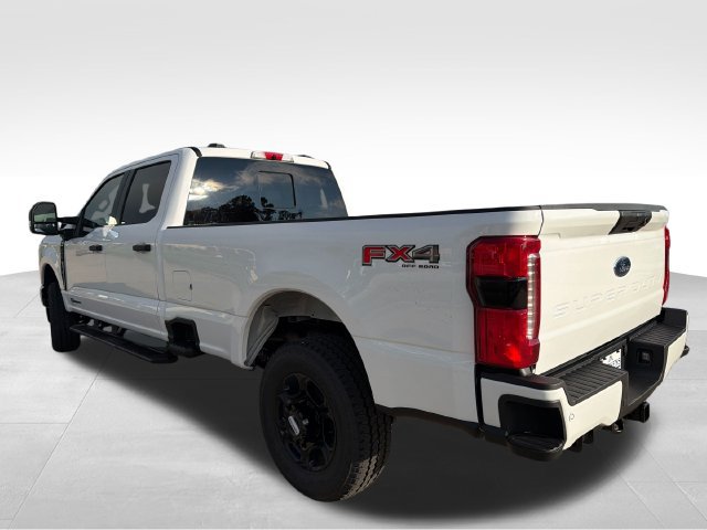 New 2026 Ford F250 XL w/ STX Appearance Package AWD/4WD image 4