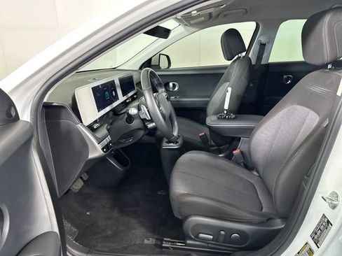 Used 2024 Hyundai Ioniq 5 SE RWD image 11