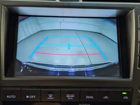 Used 2017 Lexus GX 460 w/ Navigation Package image 20