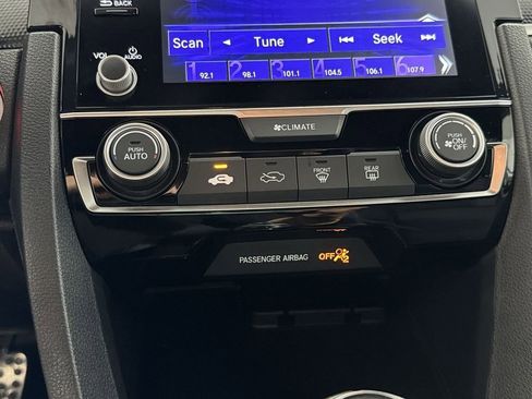 Used 2020 Honda Civic Sport image 17