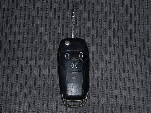 Used 2015 Ford F150 XLT w/ Equipment Group 302A Luxury image 32