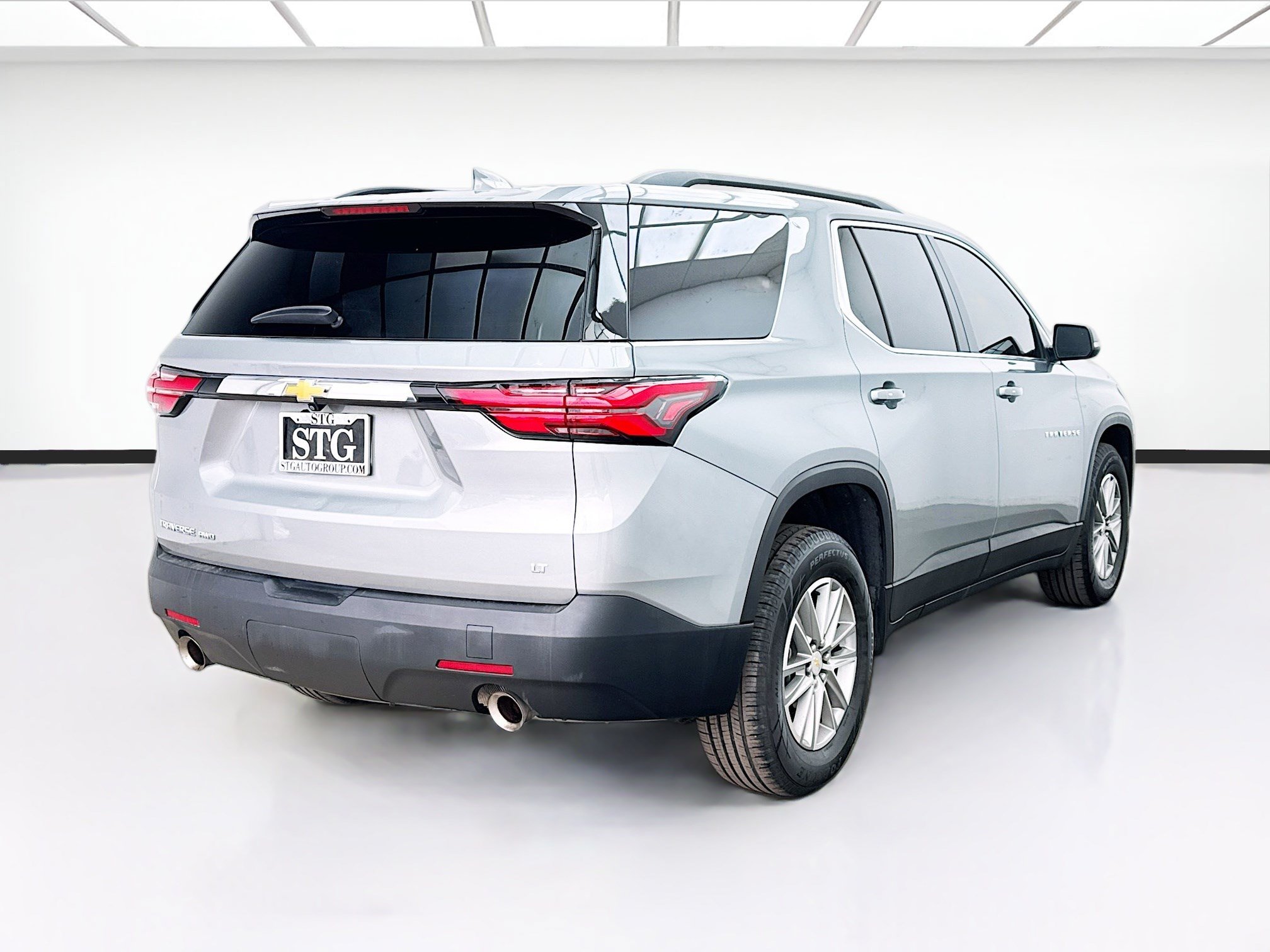 Used 2023 Chevrolet Traverse LT AWD/4WD image 4