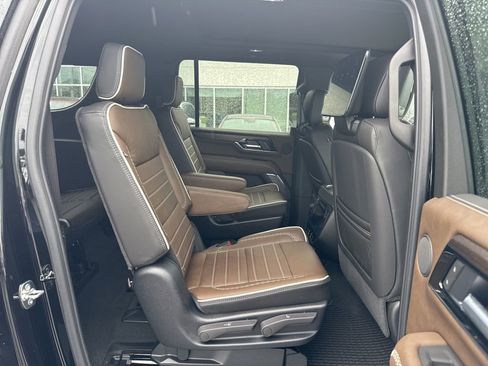 New 2026 GMC Yukon XL Denali Ultimate AWD/4WD image 27