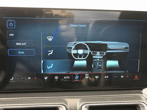 Used 2024 Ford Mustang Premium image 27