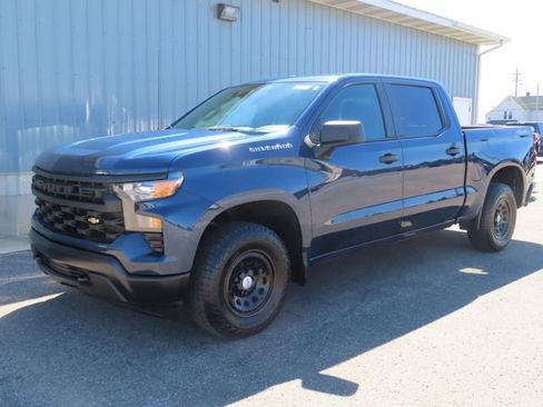 Used 2023 Chevrolet Silverado 1500 W/T w/ WT Value Package AWD/4WD image 5