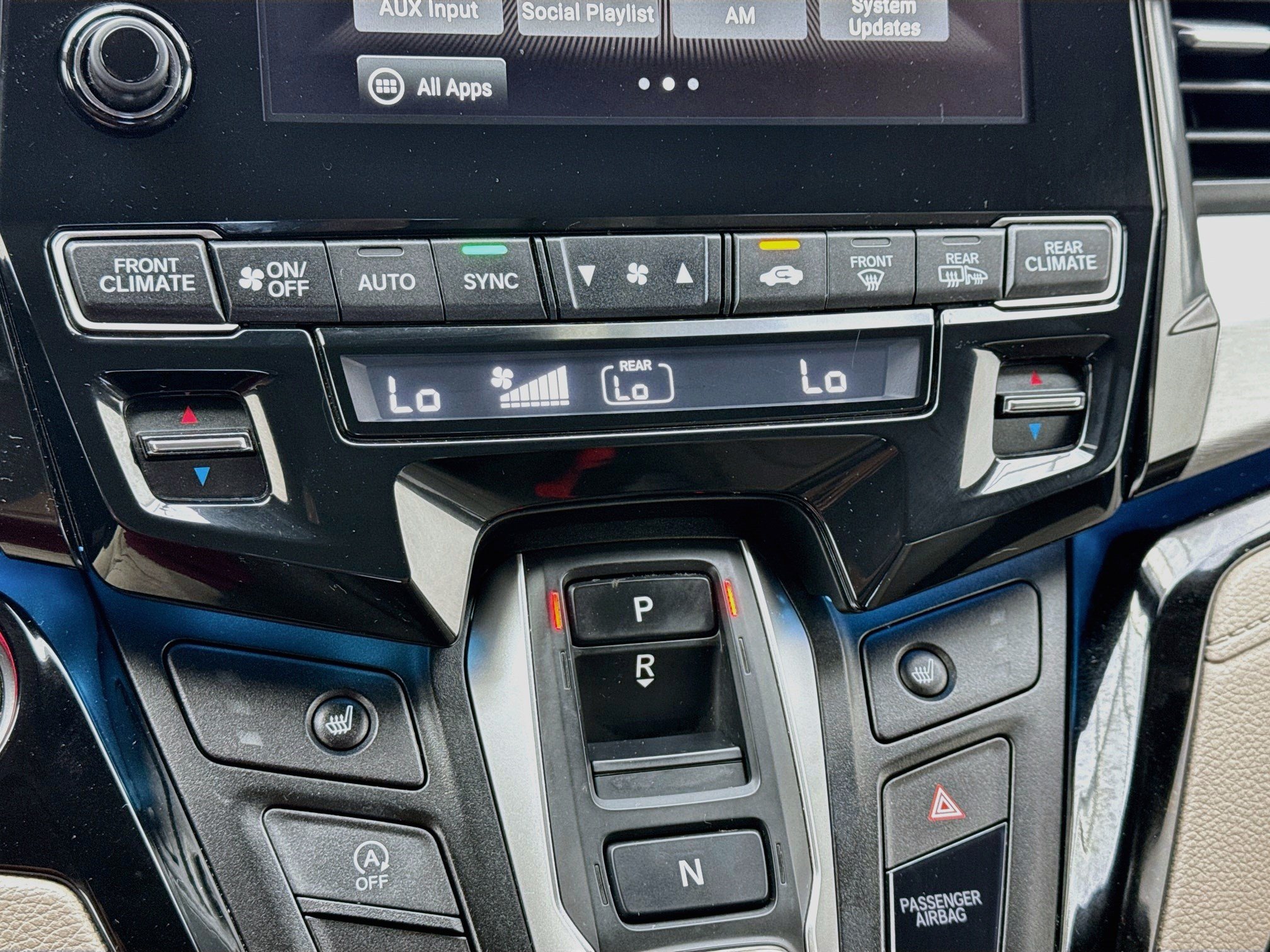 Used 2022 Honda Odyssey Touring image 12