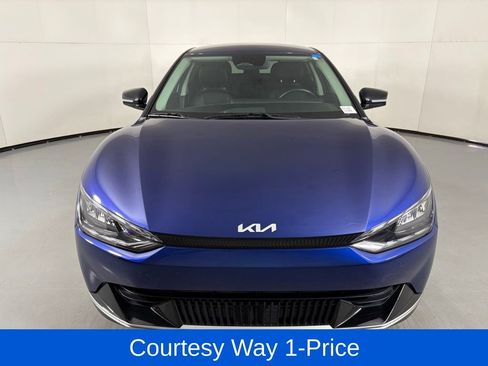 Used 2023 Kia EV6 Wind RWD image 4