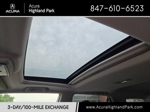 Used 2023 Toyota 4Runner TRD Off-Road Premium w/ Moonroof Package AWD/4WD image 3