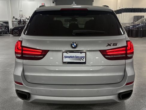 Used 2017 BMW X5 xDrive50i AWD/4WD image 9